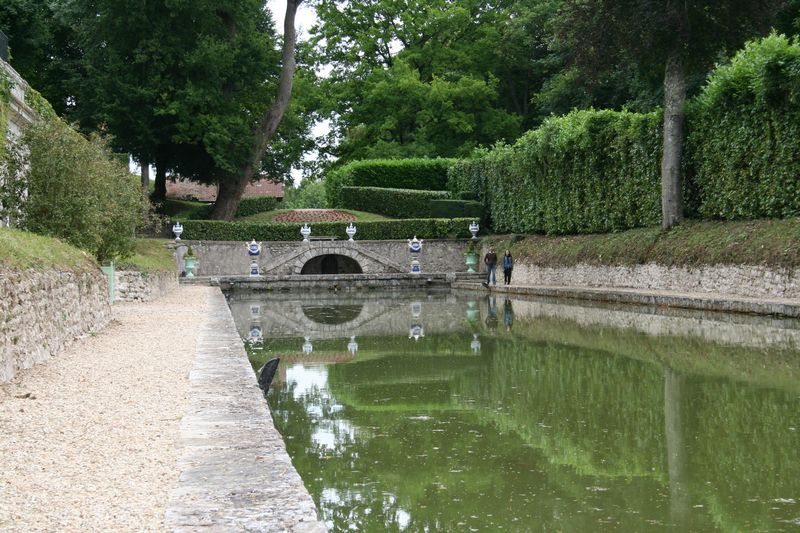 Le bassin du château de Ménars